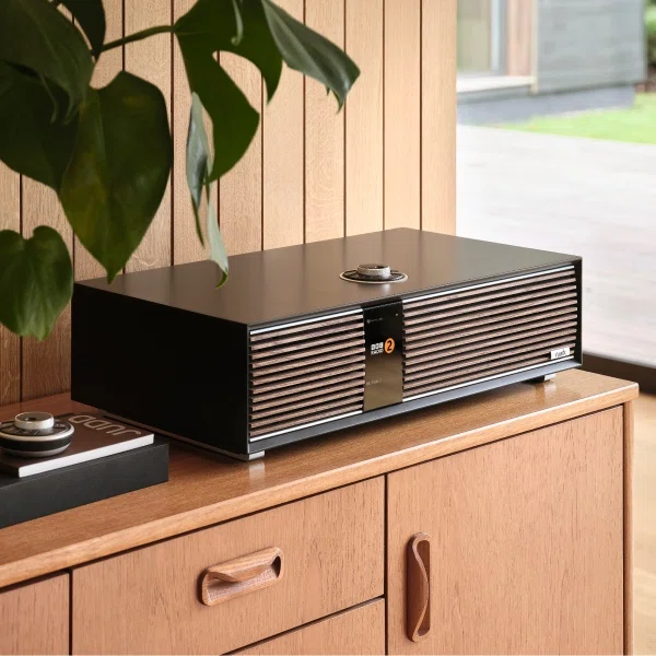 R410 All-In-One Music System